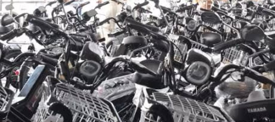 Governo investe R$ 5 milhões em bicicletas elétricas para agentes de saúde em Goiás