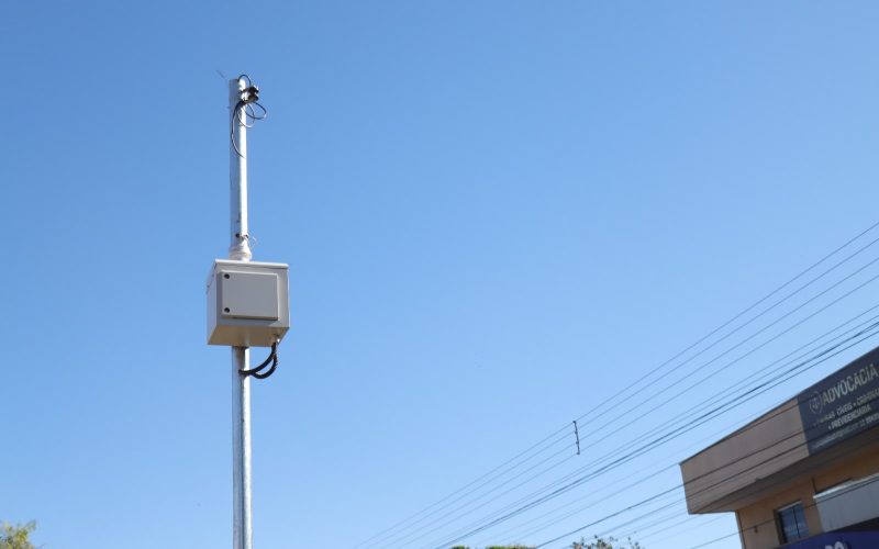 Novas câmeras com inteligência artificial começam a ser instaladas em Senador Canedo