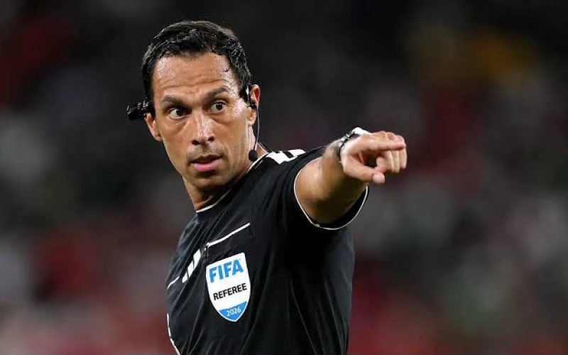 FIFA escala arbitragem 100% argentina para França x Marrocos e decisão gera repercussão