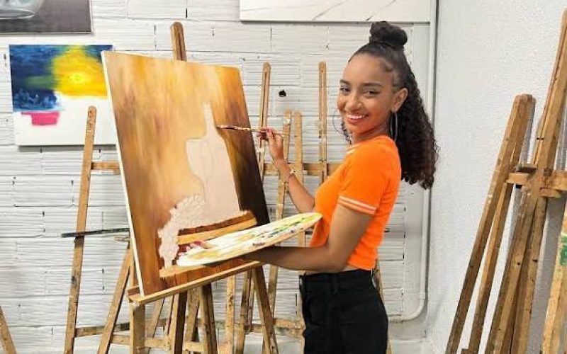 Senador Canedo oferece aulas gratuitas de desenho artístico; veja como participar