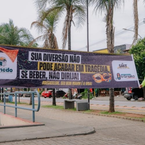 SMT e Detran-GO realizam blitz educativa no pré-carnaval em Senador Canedo