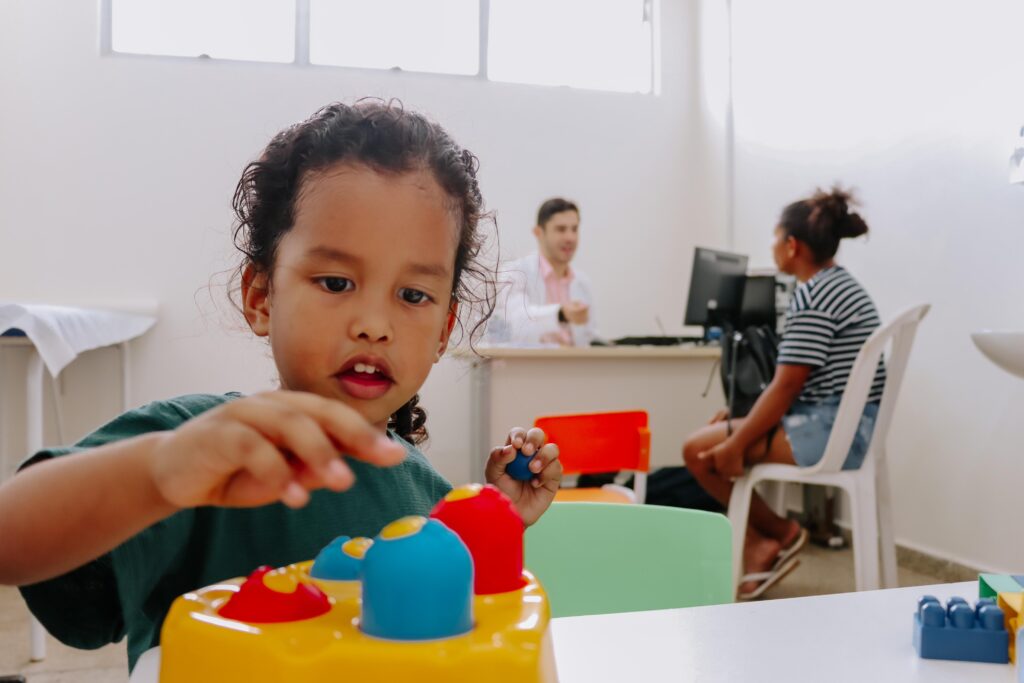 Senador Canedo inicia triagem médica para encaminhamento de crianças à Clínica Teia