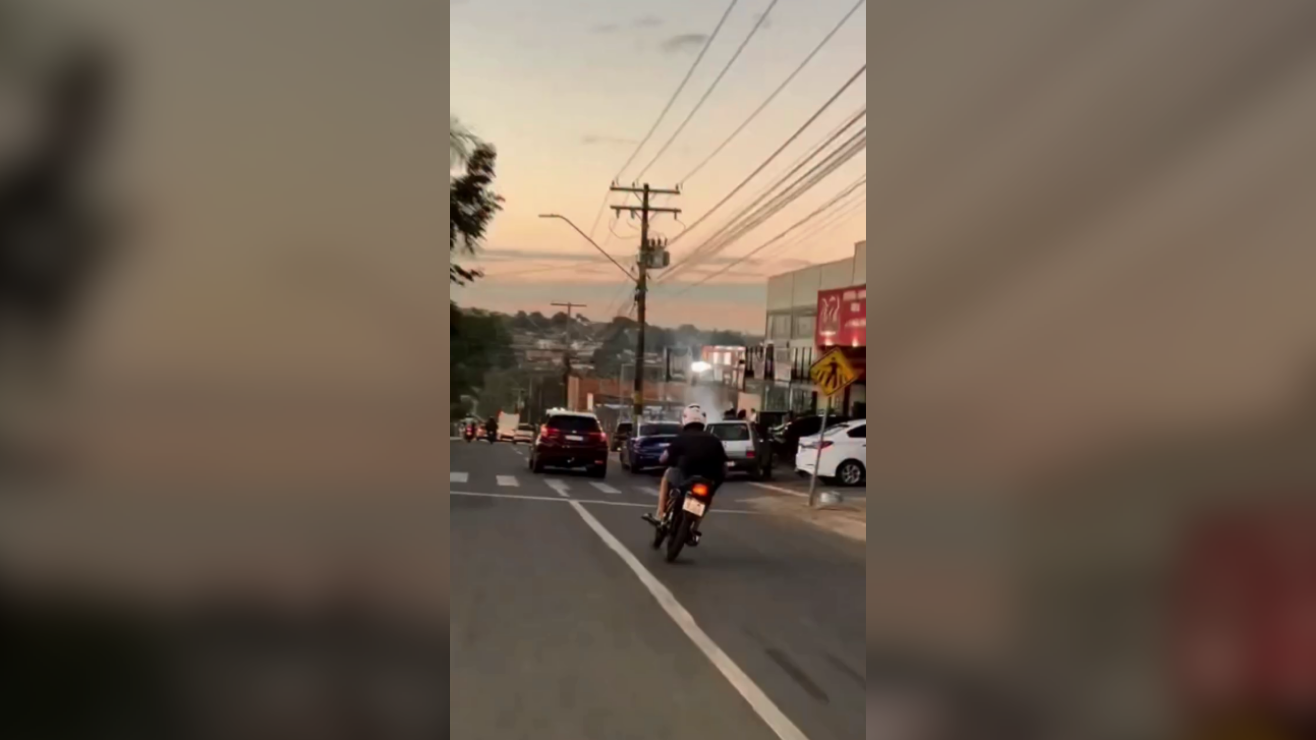 Jovem é flagrado fazendo manobra perigosa e tem motocicleta apreendida em Aparecida de Goiânia