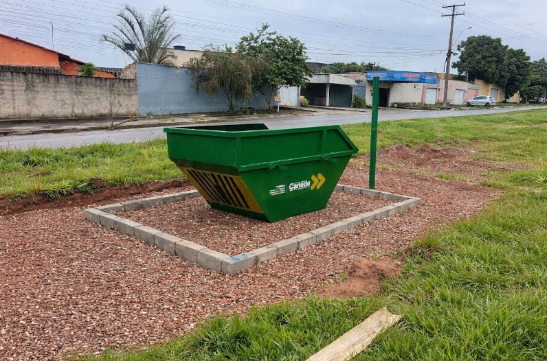 Prefeitura instala caçambas para combater descarte irregular de lixo em Senador Canedo