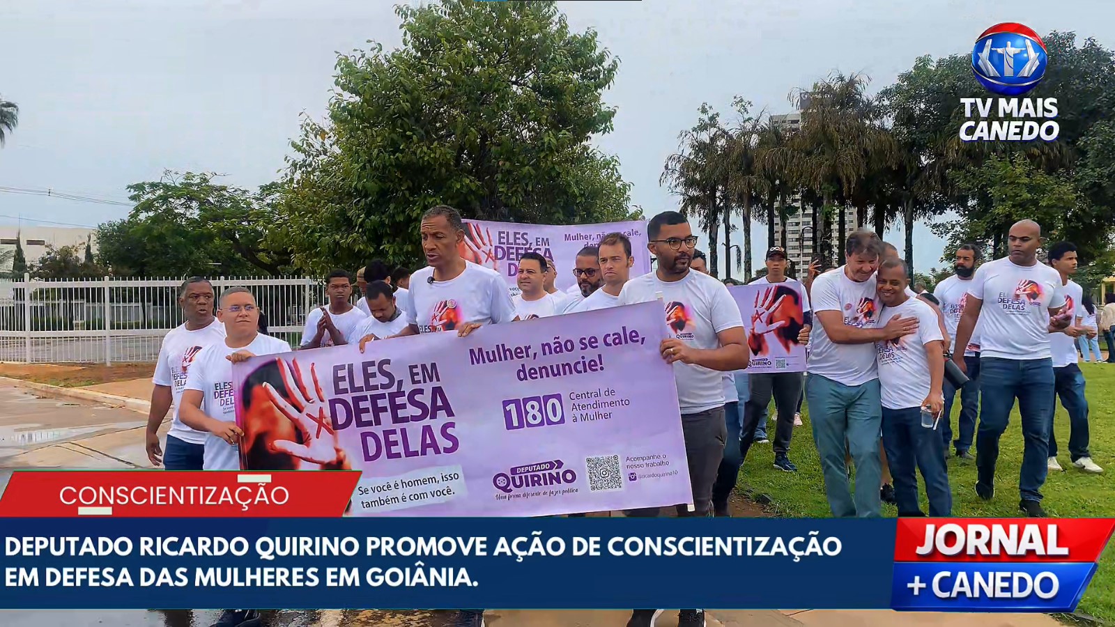 Ação em Goiânia, por Ricar Quirino, conscientiza sobre o combate à violência contra a mulher