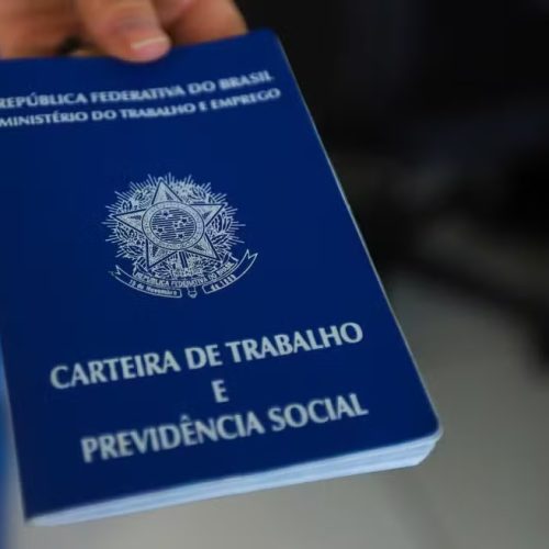 Desemprego sobe para 7%, mas Brasil registra melhor marca para o 1º trimestre desde 2012 e renda bate recorde