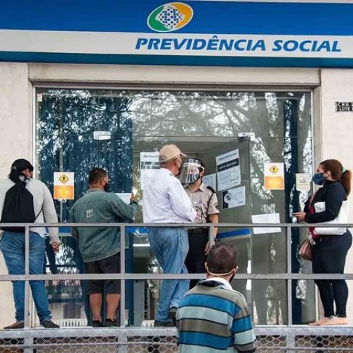 Alta nos gastos com Previdência e BPC pressiona contas públicas no início de 2025, aponta Tesouro