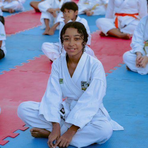 Atletas do Projeto Construindo Campeões participam de cerimônia de faixas em Senador Canedo nesta quinta-feira (27)