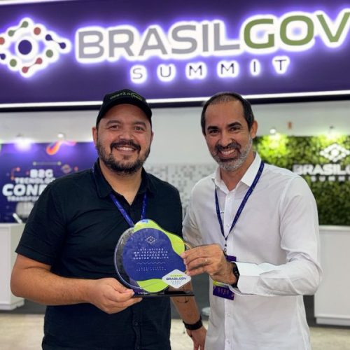 Projeto Conecta Canedo recebe prêmio nacional de inovação em evento de tecnologia para governos
