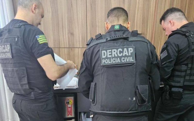 Polícia investiga fraudes em contratos de lixo em Goiás