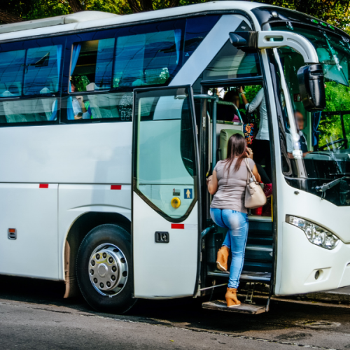 Ano Novo Começa com Alta nas Passagens de Ônibus em 7 Capitais; Reajustes Chegam a 15%