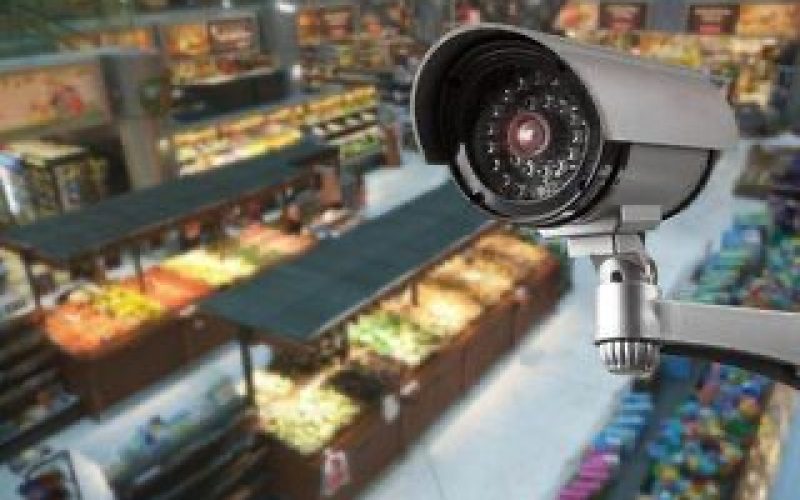 Projeto autoriza comércio a divulgar imagens de suspeitos e gera debate sobre privacidade