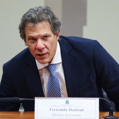 Haddad critica brechas que elevaram gasto tributário e defende MP para reforçar arcabouço fiscal