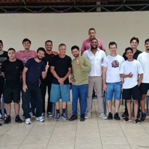 Clube de Xadrez Senador Canedo promove torneio interno de rápidas e celebra evolução dos enxadristas