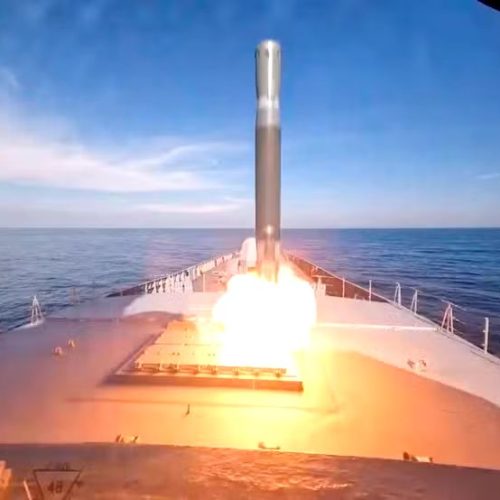 Rússia Lança Bombardeio Massivo Contra Ucrânia em Retaliação a Ataque com Mísseis ATACMS