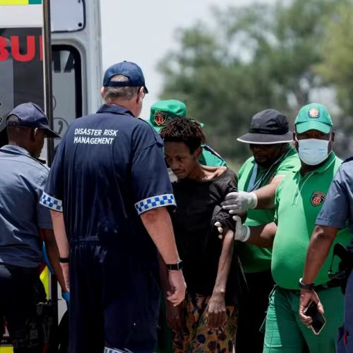 Tragédia em Mina Ilegal na África do Sul: Resgate Revela Sobreviventes e Corpos em Meio ao Caos