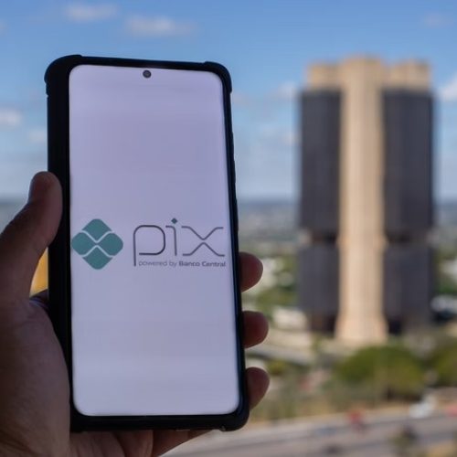 Após falhas no PIX, Banco Central nega problema em seus sistemas e cita instabilidade na rede