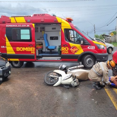 Acidente entre carro e moto deixa uma pessoa ferida em Senador Canedo