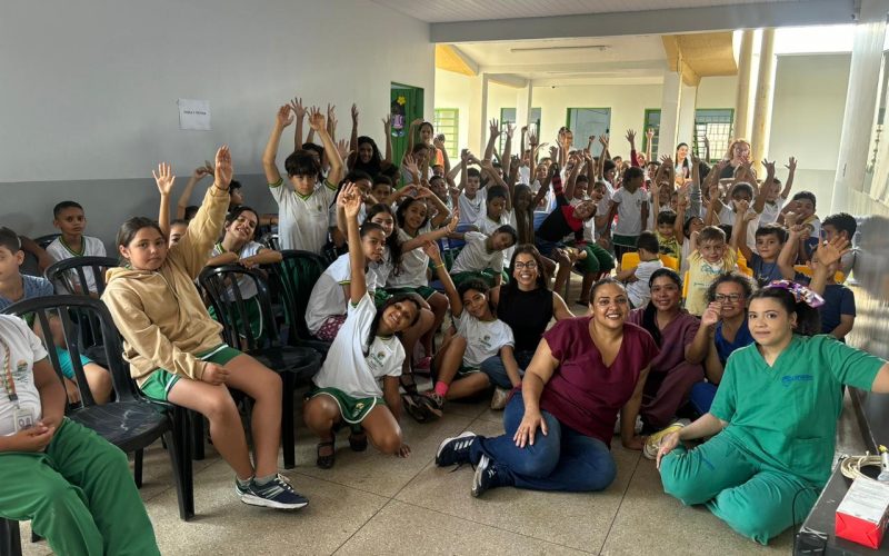 Programa Saúde na Escola realiza ação sobre alimentação saudável em unidade de Senador Canedo