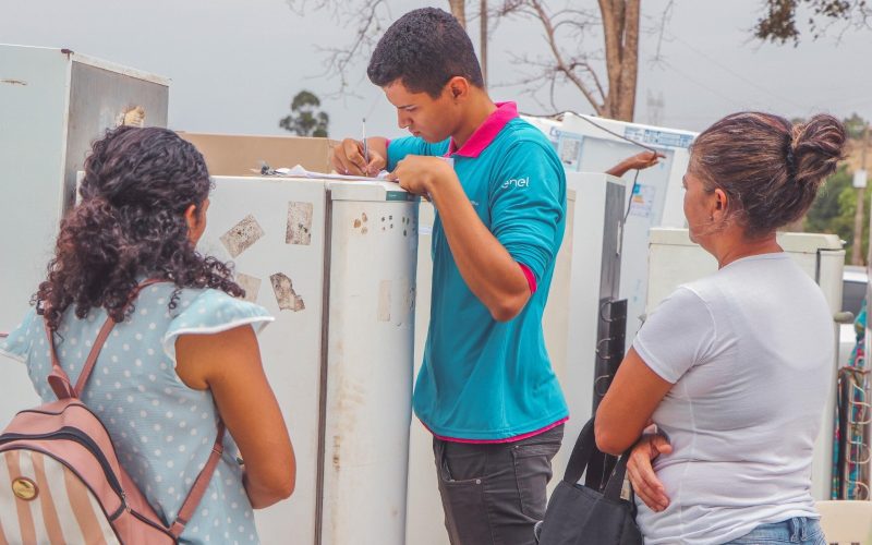 Mutirão da Equatorial leva serviços gratuitos e sorteio de geladeiras a Senador Canedo