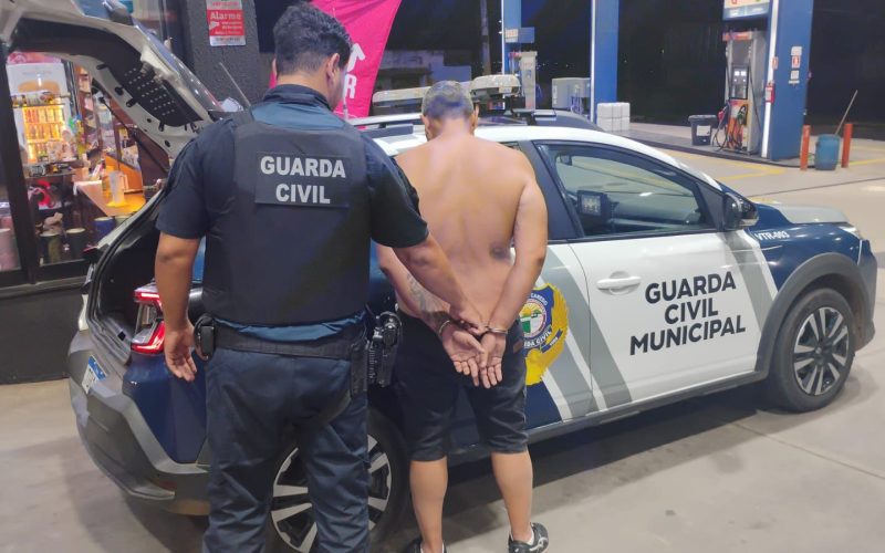 Motorista é detido por dirigir alcoolizado após acidente em Senador Canedo