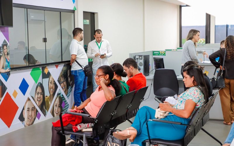 SEMTRAE encaminha mais de 750 pessoas ao mercado de trabalho em março