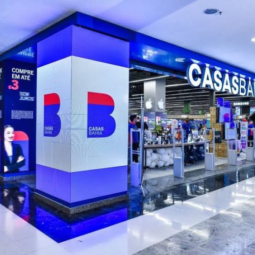Casas Bahia fecha quase 300 lojas e entra na Justiça para evitar uma crise ainda maior