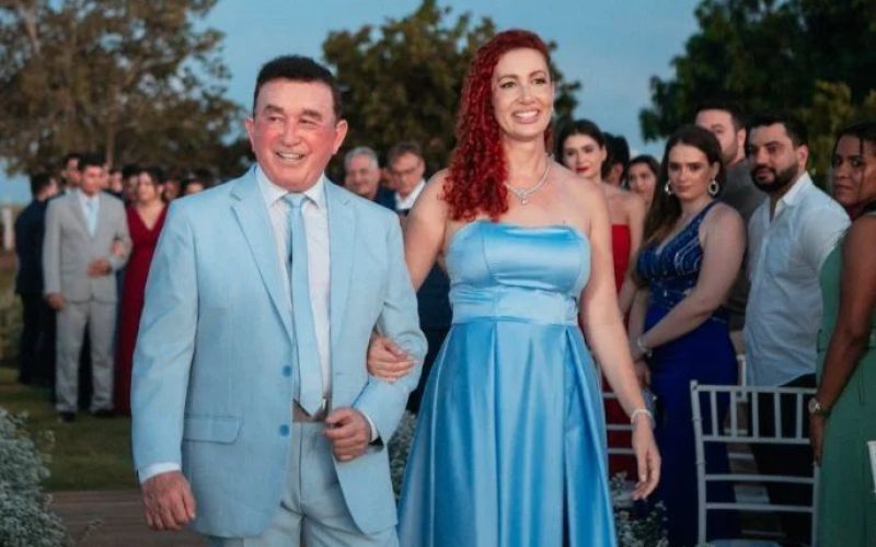 Filha de Amado Batista, Lorena Alves Batista morre aos 46 anos após luta contra câncer