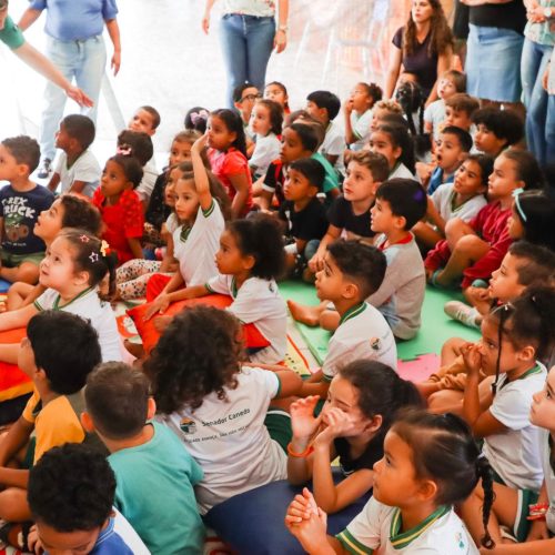 Alunos participam de ação ambiental em Senador Canedo pelo Dia Internacional das Florestas