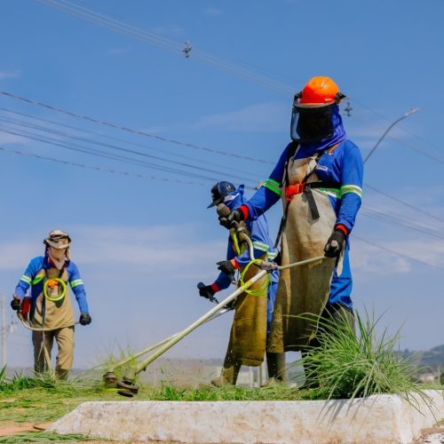 Mutirão de limpeza leva mais qualidade de vida aos bairros de Senador Canedo