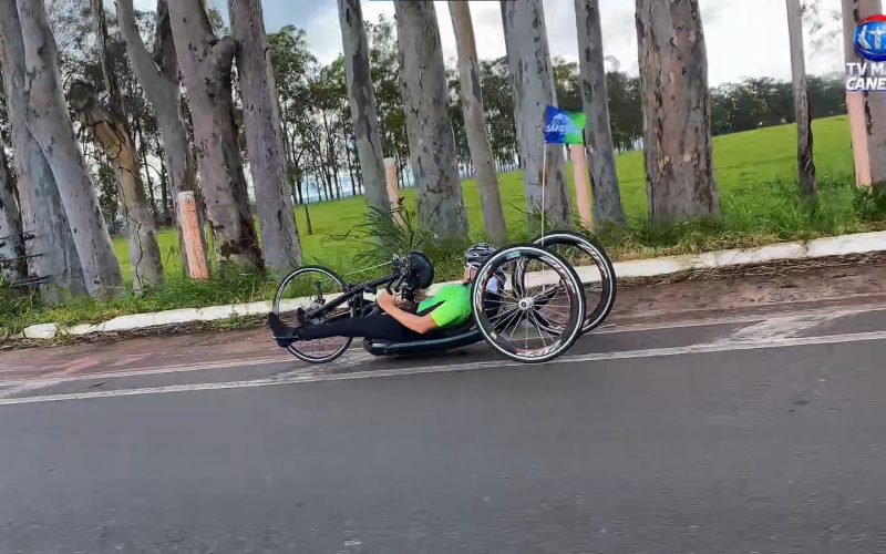 Atleta de paraciclismo supera violência e representa o Brasil em competições internacionais