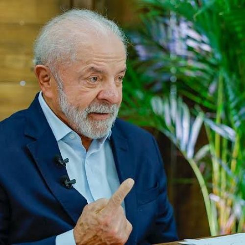 Lula assina medida que estabelece multas para descumprimento do piso mínimo do frete