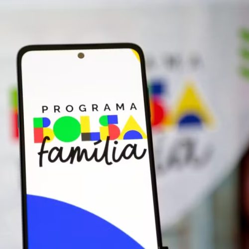 Caixa inicia nesta sexta-feira (18) os pagamentos de julho do Bolsa Família 2025 para beneficiários com NIS final 1