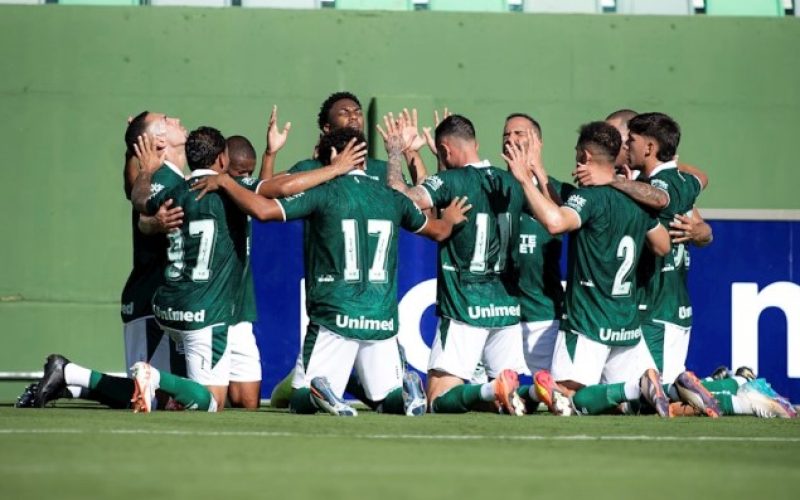 Goiás avança à terceira fase da Copa do Brasil após vitória nos pênaltis