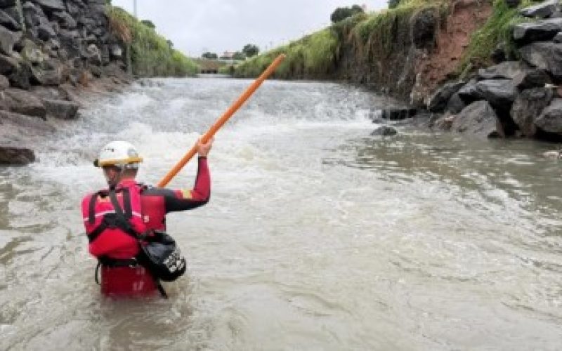 Mulher arrastada por cabeça d’água em Goiânia é encontrada após horas de buscas